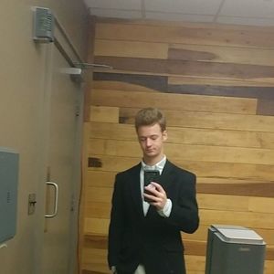 Meet your Posher, Christopher